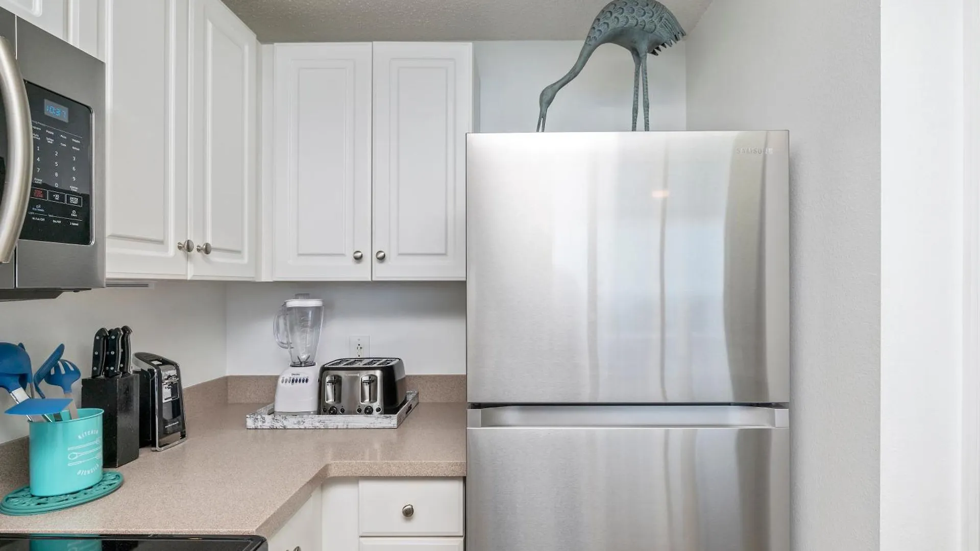 Aparthotel Stunning Ocean & Sunset Views, Direct Beach Access With 2 King Bedrooms At Panama City Beach, Fl